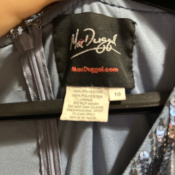 Mac Duggal Sequin Long Sleeve Sheath Gown - Picture 8 of 10